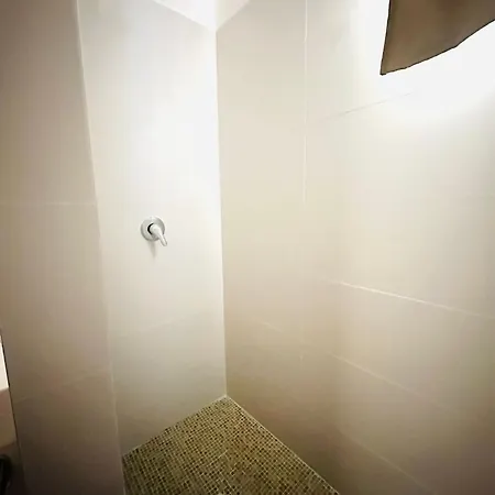 La Maison D'isabelle Апартаменты *